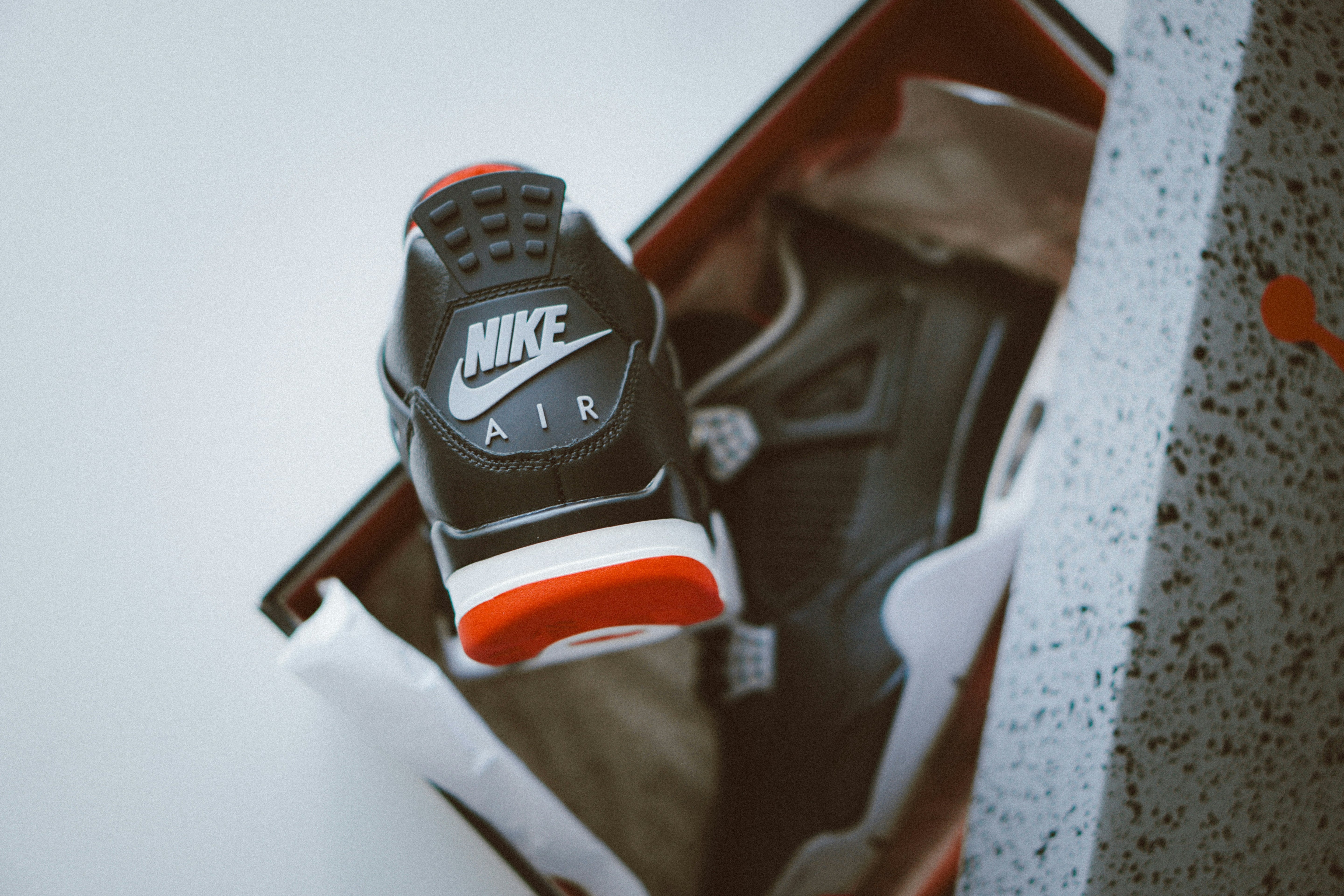 Air Jordan 4