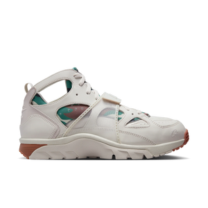 Corteiz x Nike Air Huarache 'Light Bone'