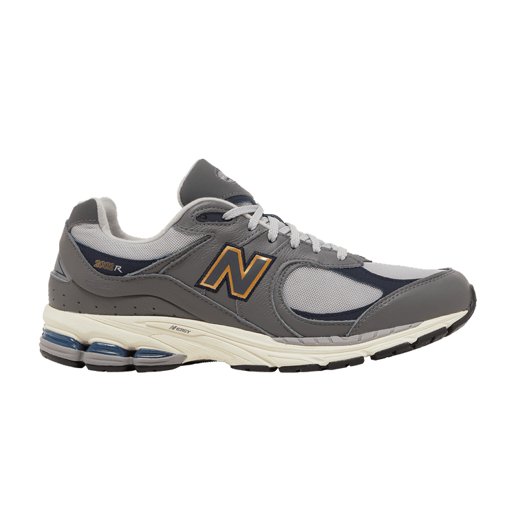 New Balance 2002R Castlerock