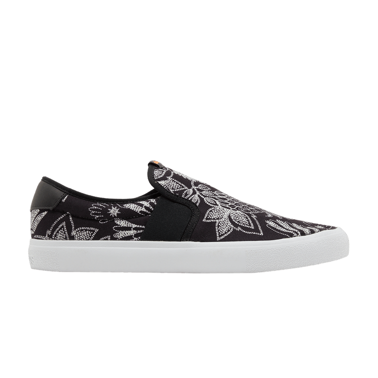 adidas Vulcraid3R Slip On Core Black Signal Orange Cloud White