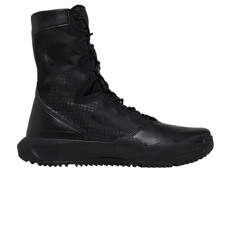 Nike SFB B1 Triple Black