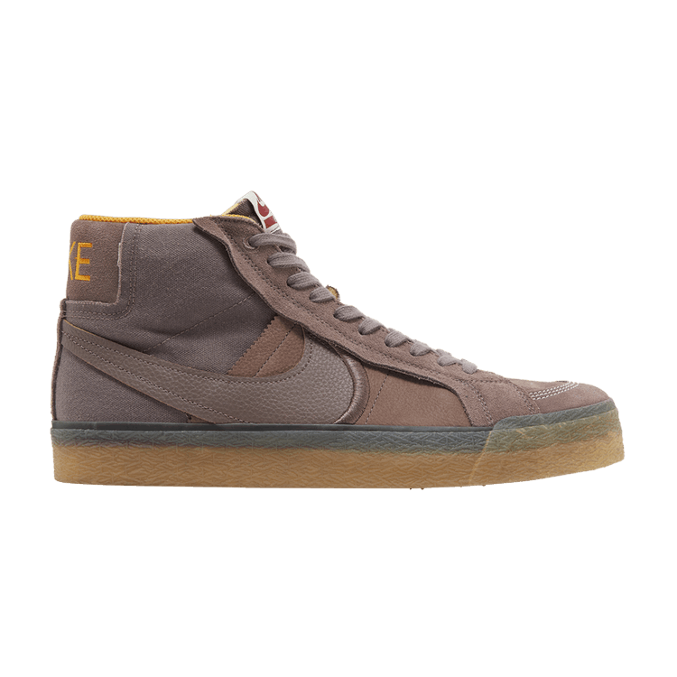 Nike SB Zoom Blazer Mid PRM Plus Plum Eclipse Gum