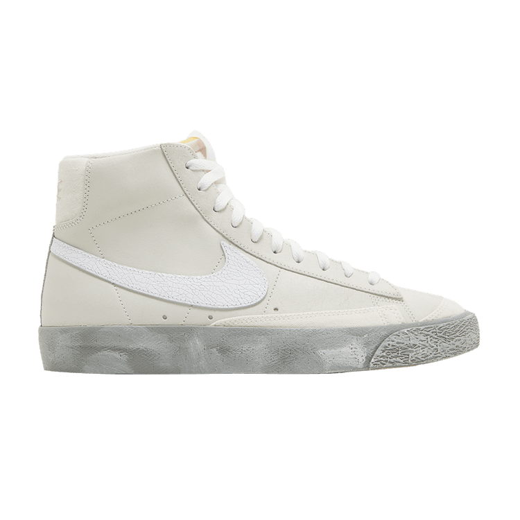 Nike Blazer Mid '77 EMB Summit White Phantom