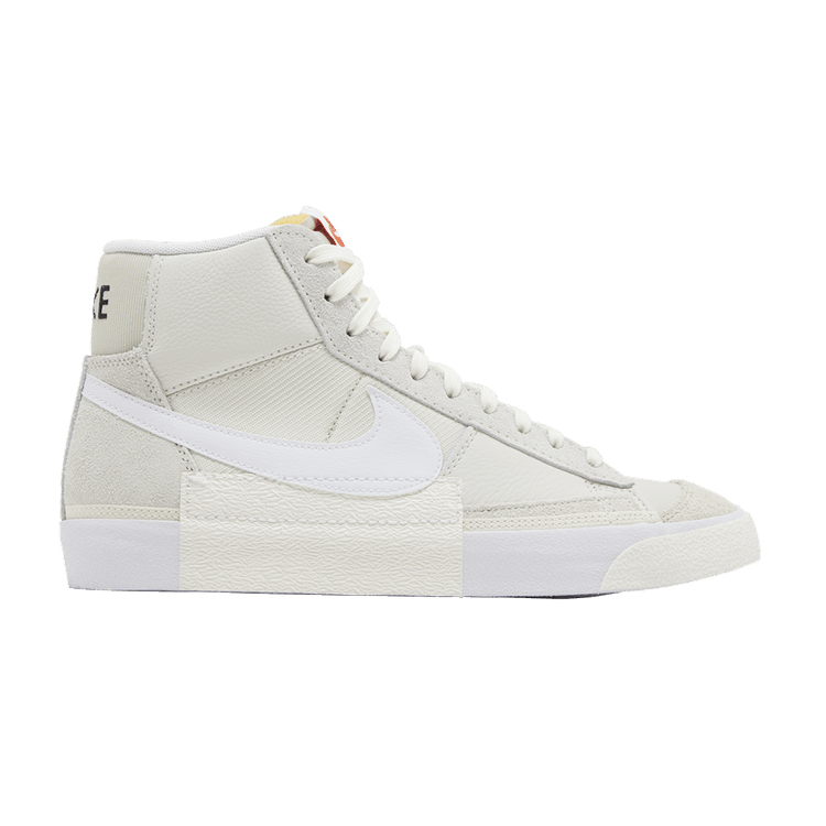 Nike Blazer Mid Pro Club Remastered Light Bone