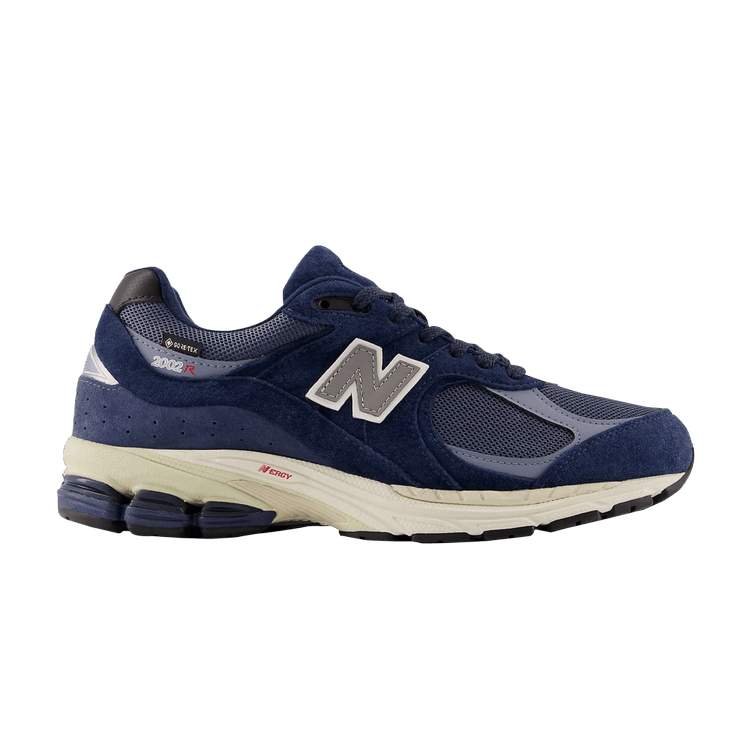 New Balance 2002R Gore-Tex Navy Arctic Grey