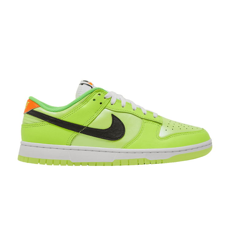 Nike Dunk Low SE Splash Volt