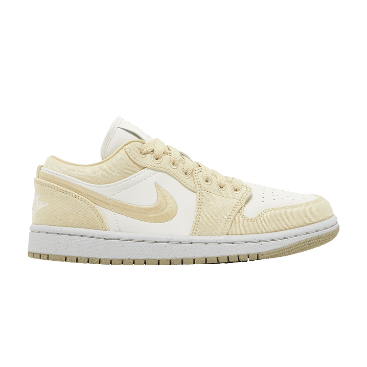 Jordan 1 Low SE Team Gold (Women's)