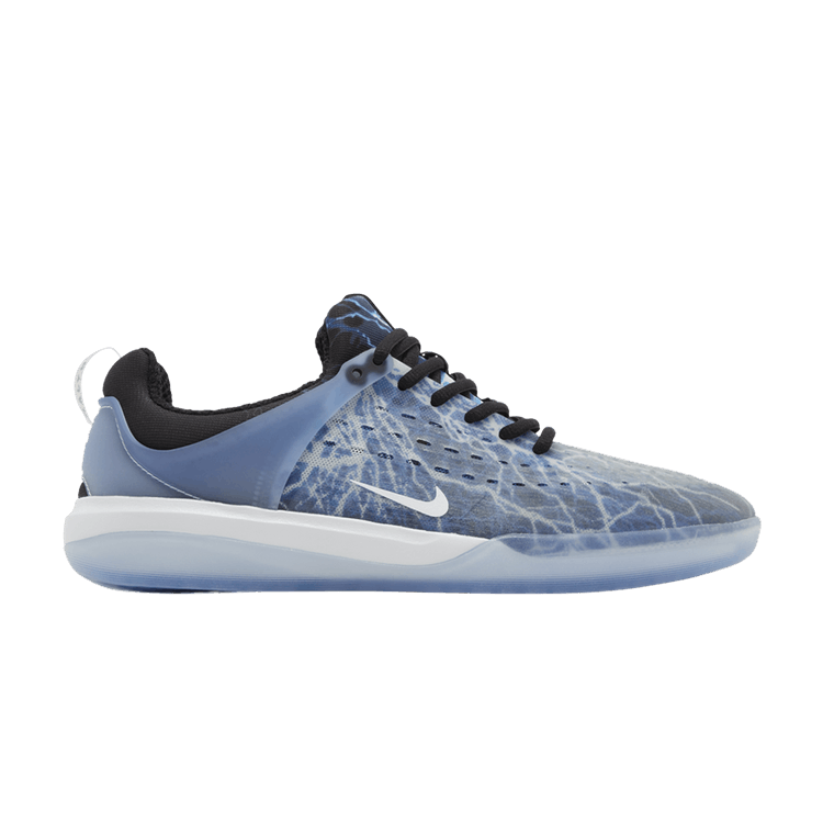 Nike SB Zoom Nyjah 3 Trouble at Home