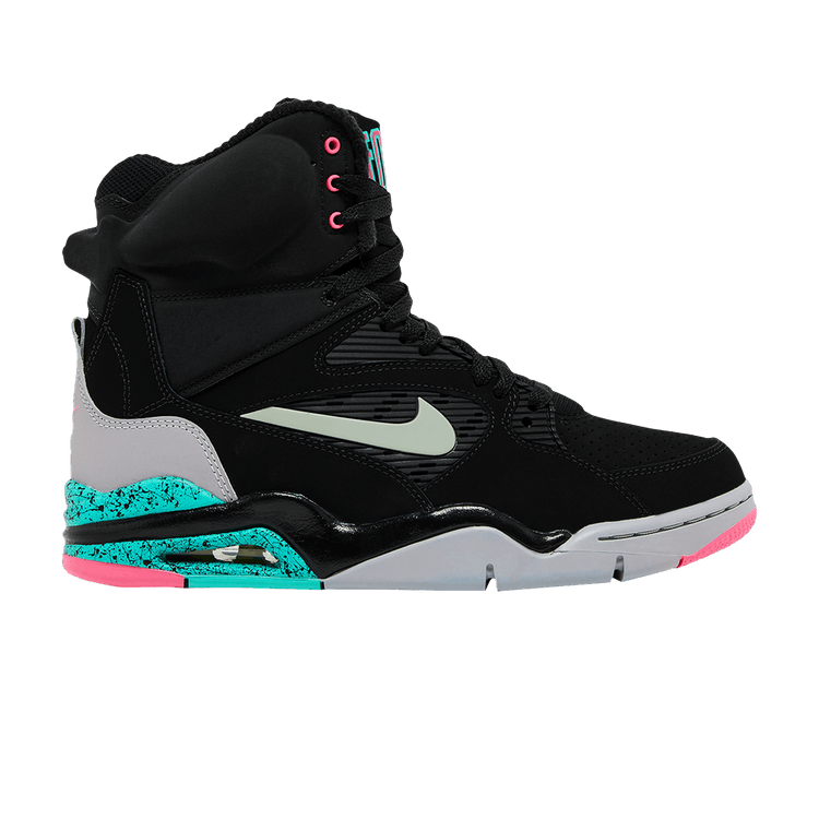 Nike Air Command Force Spurs