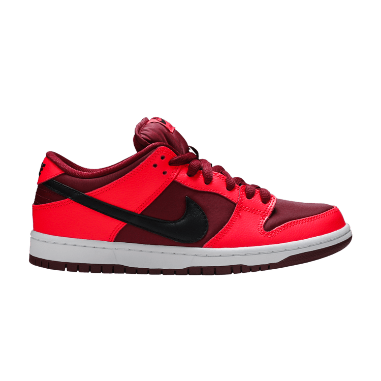 Nike SB Dunk Low Laser Crimson