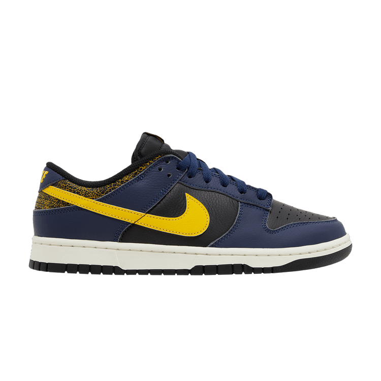 Nike Dunk Low Vintage Michigan