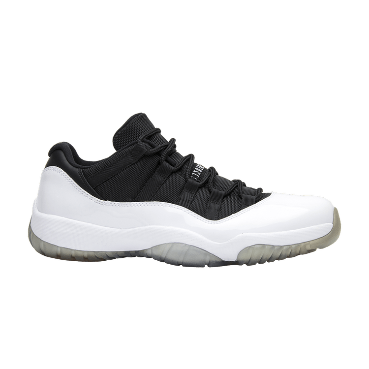 Jordan 11 Retro Low Tuxedo