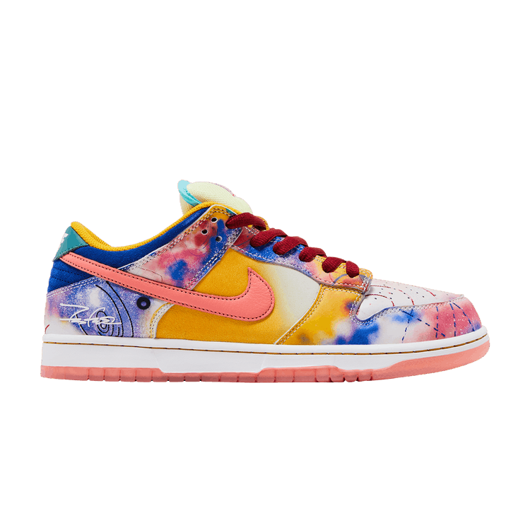 Nike SB Dunk Low Futura Laboratories Sunblush (Friends and Family)