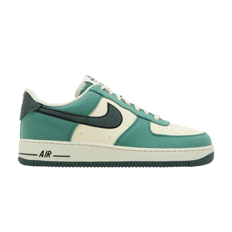 Nike Air Force 1 '07 Vintage Green