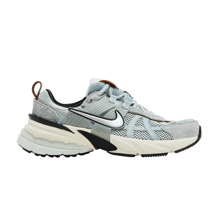 Nike V2K Run Light Pumic Black Chrome (Women's)