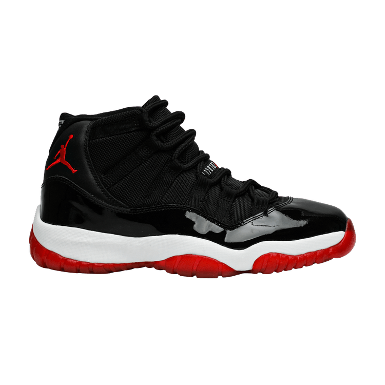 Jordan 11 Retro Playoffs (2001)