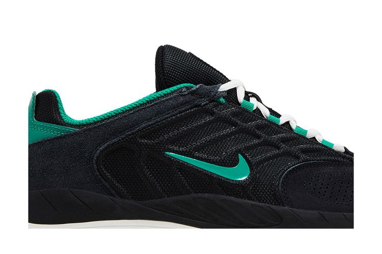 Nike SB Vertebrae Black Summit White Malachite