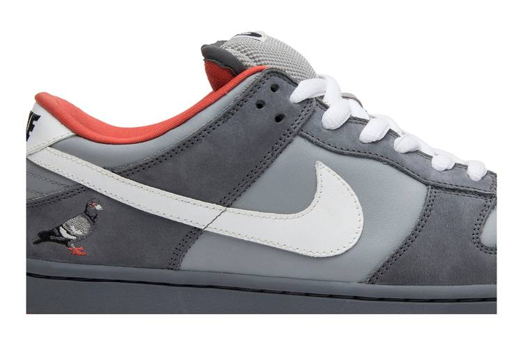 Nike SB Dunk Low Staple NYC Pigeon