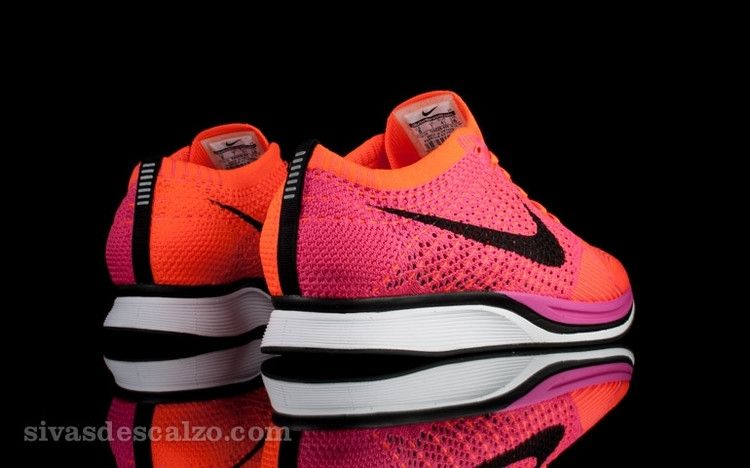 Nike Flyknit Racer Pink Flash