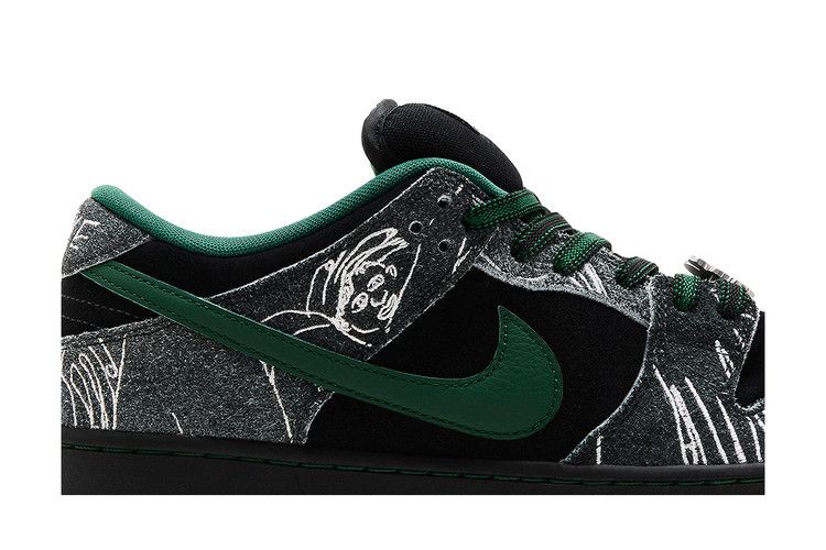 Nike SB Dunk Low There Skateboards