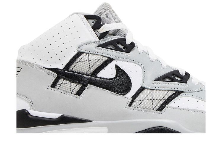 Nike Air Trainer SC High Raiders Helmet