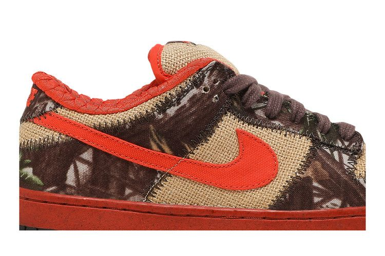 Nike SB Dunk Low Reese Forbes Hunter