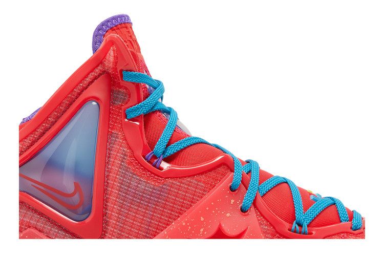 Nike LeBron 19 King's Crown