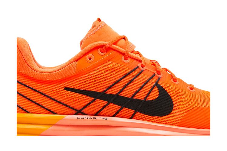 Nike Lunar Roam Hyper Crimson
