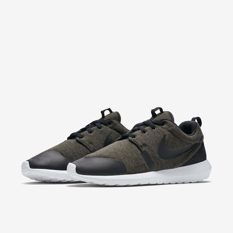 Nike Roshe Run Tech Fleece Cargo Khaki