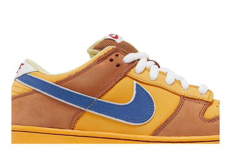 Nike SB Dunk Low Newcastle Brown Ale