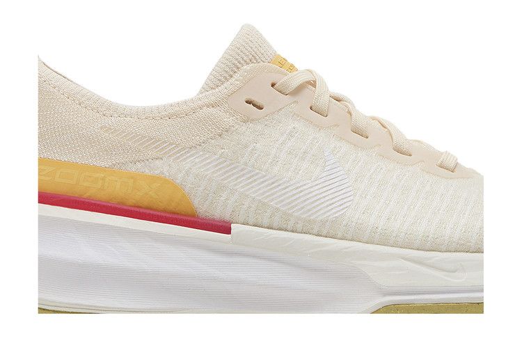 Nike ZoomX Invincible Run 3 Light Cream Topaz Gold Sea Coral (Women's)