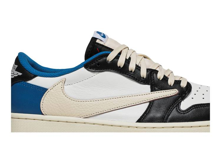 Jordan 1 Retro Low OG SP Fragment x Travis Scott