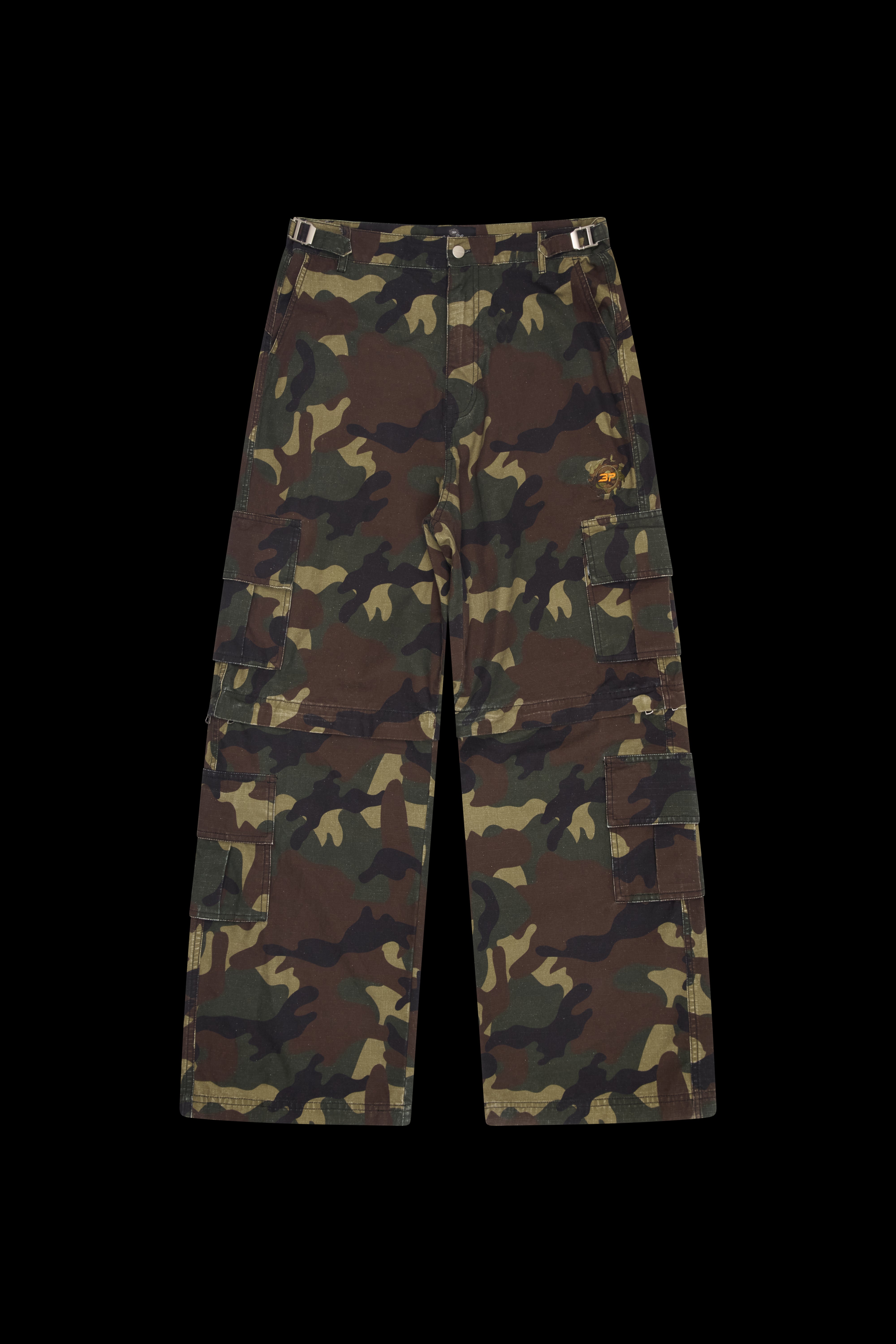 Broken Planet 2-in-1 Camo Cargo Pants/Shorts Camo Green