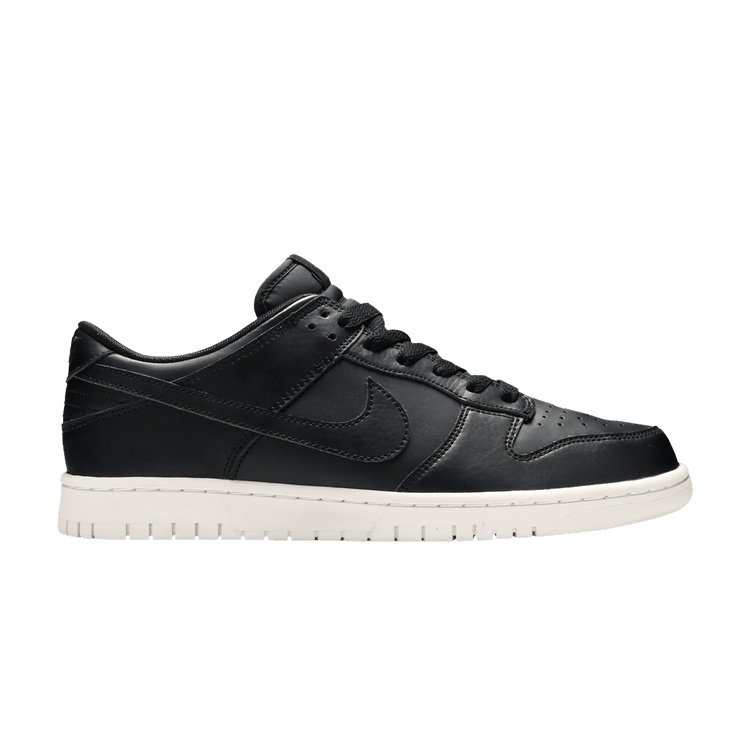 Nike Dunk Low Black/Black-White