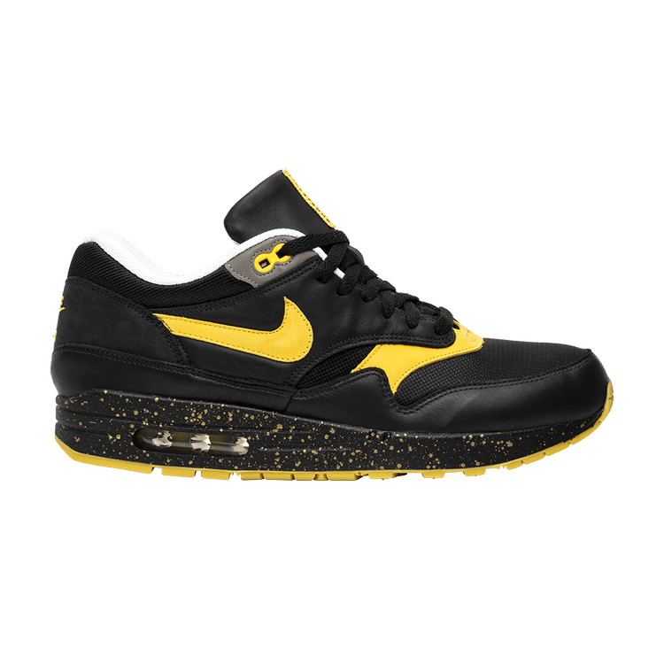 Nike Air Max 1 Livestrong