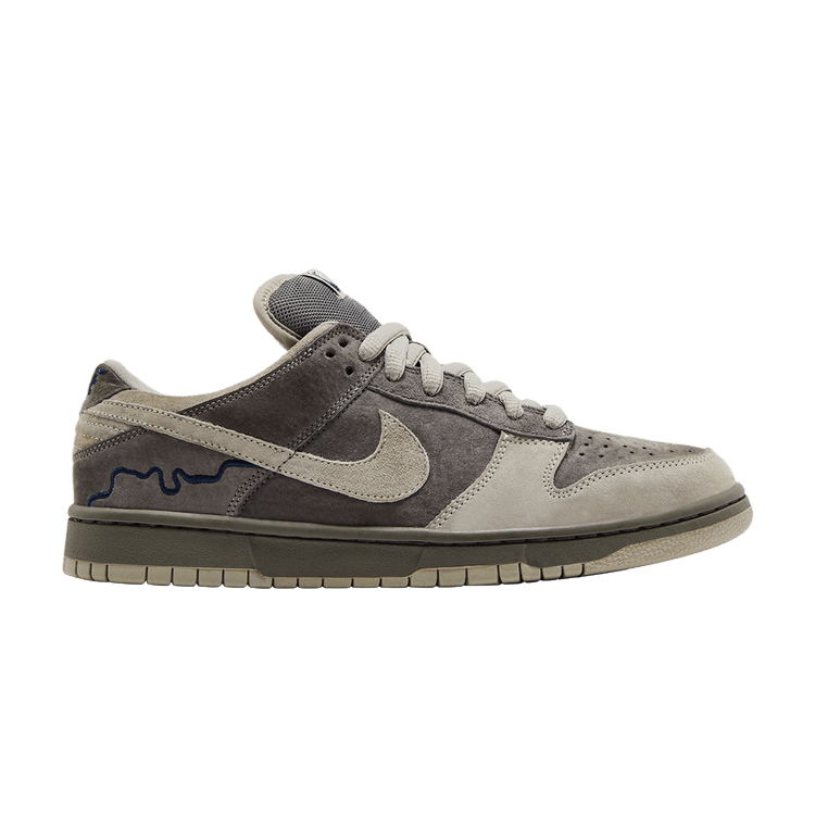 Nike SB Dunk Low London