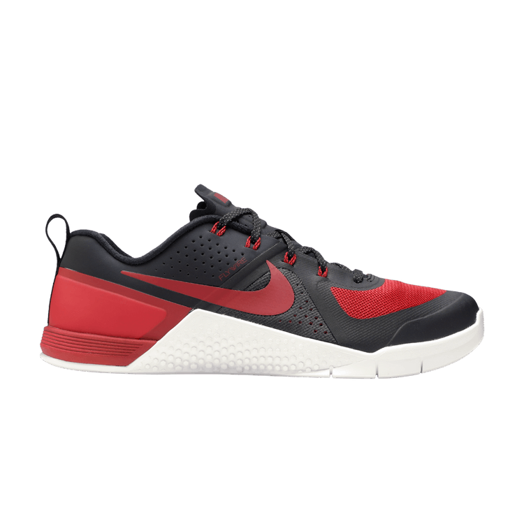 Nike Metcon 1 Banned