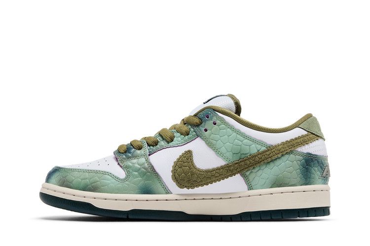 Nike SB Dunk Low Alexis Sablone Chameleon