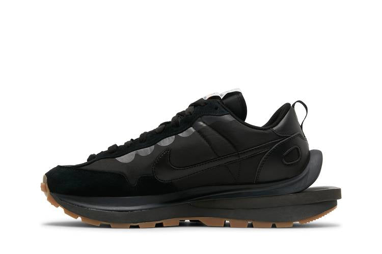 Nike Vaporwaffle sacai Black Gum