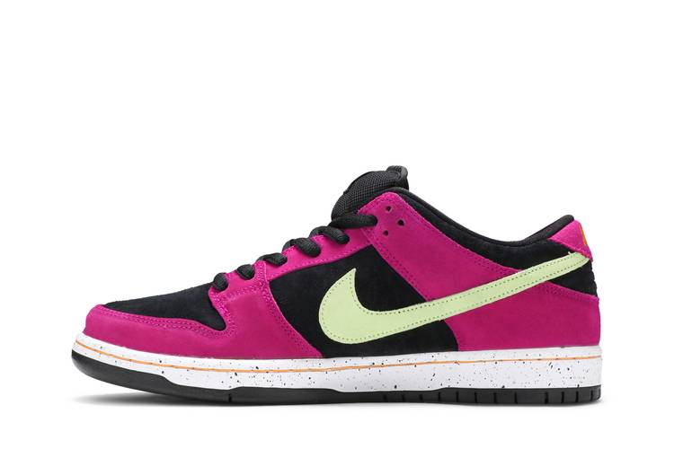 Nike SB Dunk Low Pro ACG Terra Red Plum