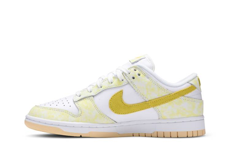 Nike Dunk Low Yellow Strike (Women's)