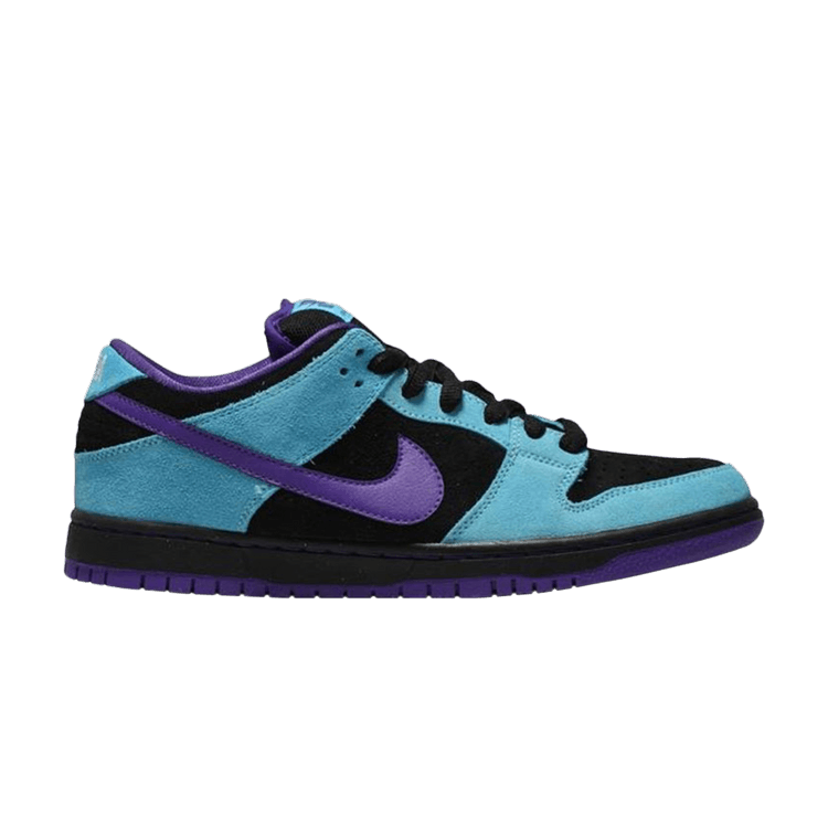 Nike SB Dunk Low Skeletor