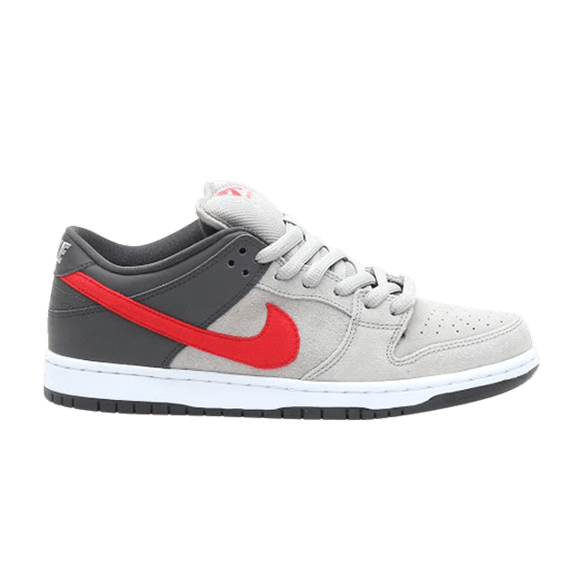 Nike SB Dunk Low Medium Grey Red