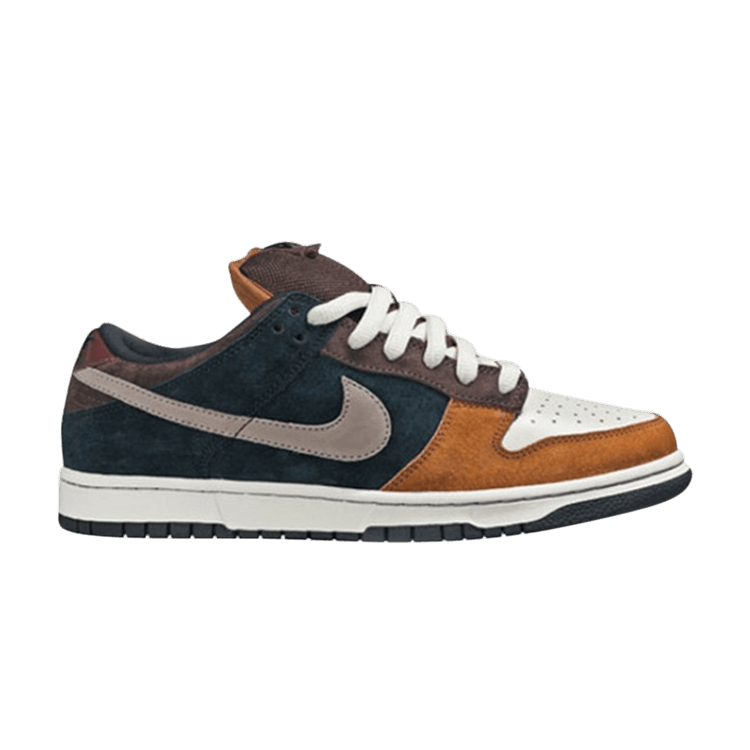 Nike SB Dunk Low Joe Strummer