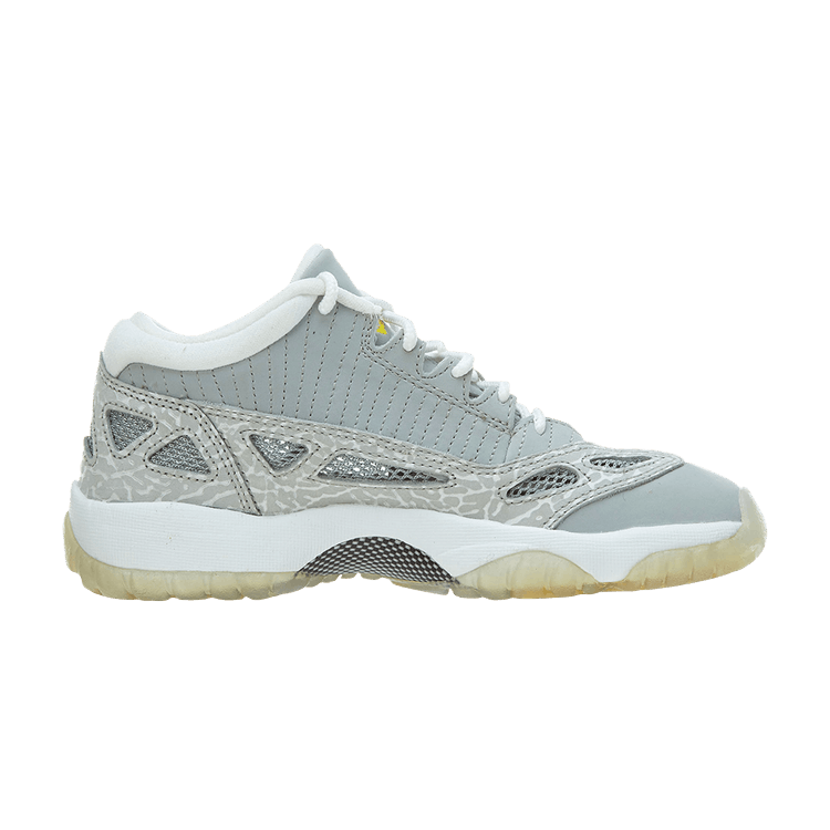 Jordan 11 Retro Low IE Silver Zest (GS)