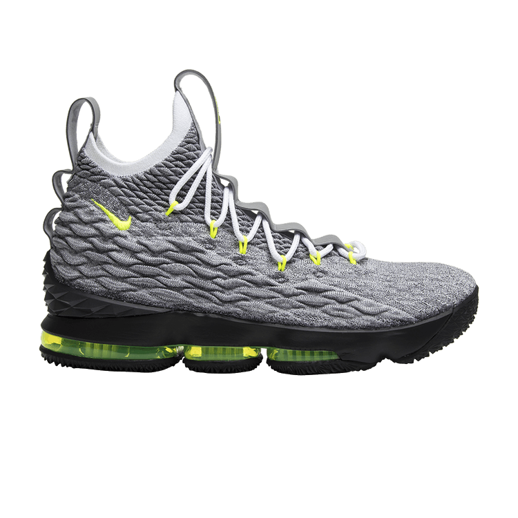 Nike LeBron 15 Air Max 95