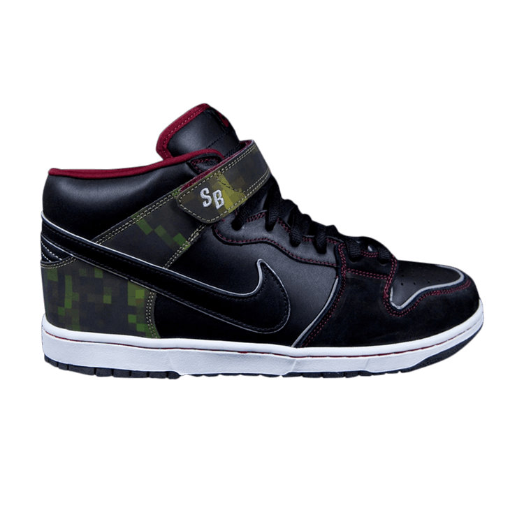 Nike SB Dunk Mid Nitraid