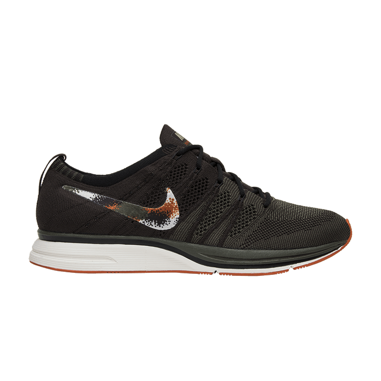 Nike Flyknit Trainer Velvet Brown