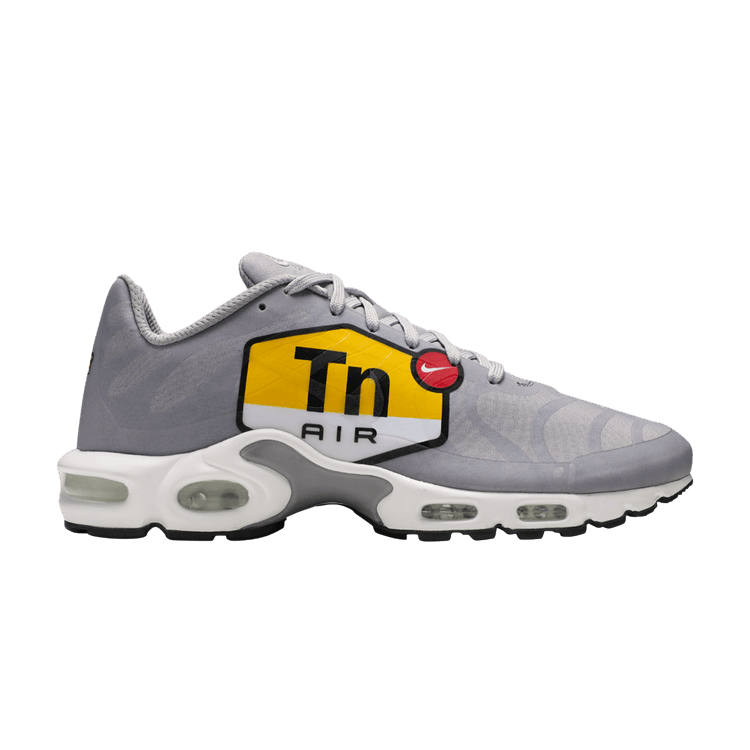 Nike Air Max Plus Big Logo Wolf Grey