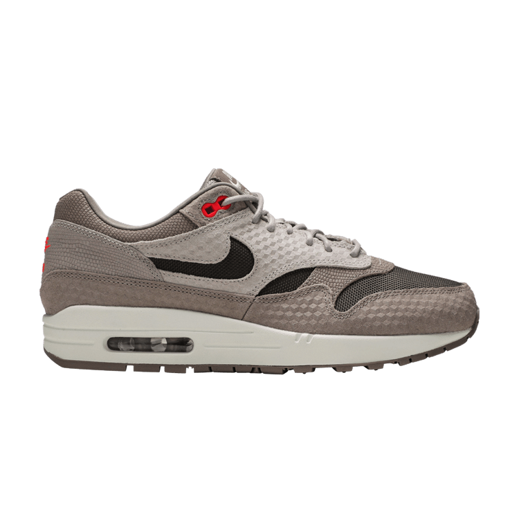 Nike Air Max 1 Cut Out Swoosh Moon Particle